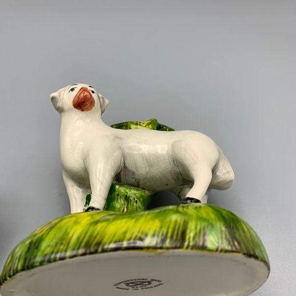 Vtg Staffordshire Pair of Sheep Mantle Spill Vases Right and Left Facing Kent - Picture 10 of 10